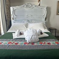 Kemani Villa Sara