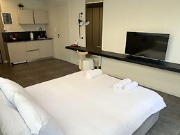 M17 Studios & Suites