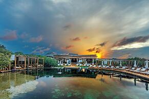 Hotel Shibari Tulum - Restaurant & Cenote Club