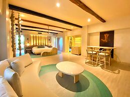 Hotel Shibari Tulum - Restaurant & Cenote Club