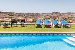 Ta Rozarja Maisonette With Private Pool