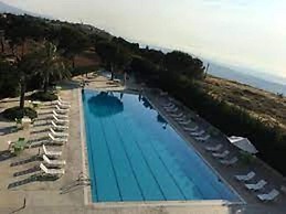 Grassias Resort