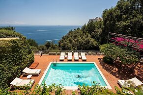 Villa Bijoux - Luxury Villa Sea View