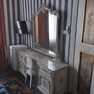 Mazi Otel