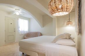 ISABELLA BOUTIQUE HOTEL
