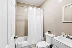 Legacy Beach Suites