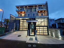 Sunset Mews Luxurious 3 Bed Townhouse