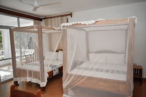 Coral Beach Resort
