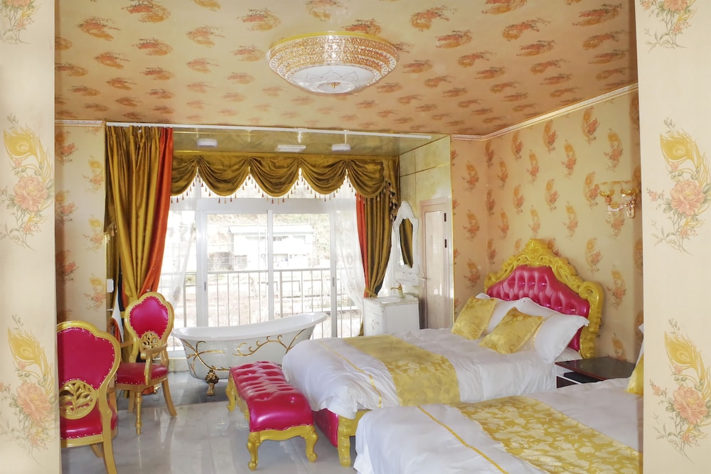 HOTEL LOMOSA
