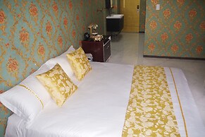 HOTEL LOMOSA