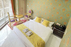 HOTEL LOMOSA