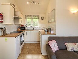 15 Manleigh Park