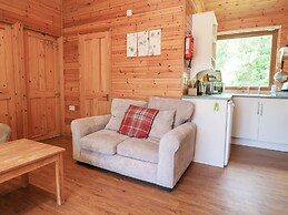 1 Manleigh Park