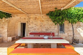 3224 Trulli Almaviva by Perle di Puglia