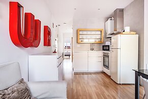 AinB Barcelona Sants Apartments