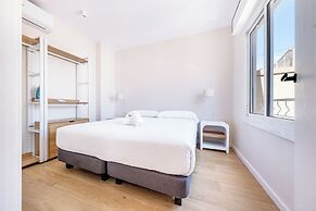 AinB Barcelona Sants Apartments