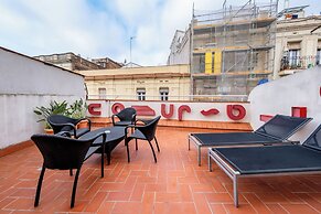 AinB Barcelona Sants Apartments