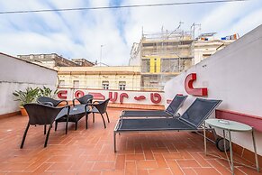 AinB Barcelona Sants Apartments