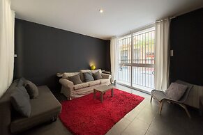 AinB Barcelona Sants Apartments
