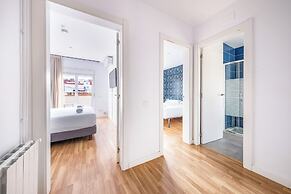 AinB Barcelona Sants Apartments