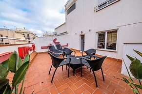 AinB Barcelona Sants Apartments