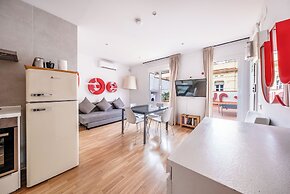 AinB Barcelona Sants Apartments