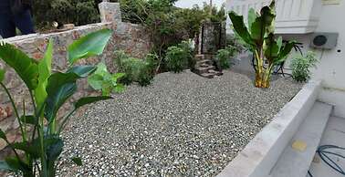 Cost Mari Boutique Hotel