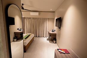 HOTEL GOLDEN TULIPZ