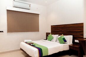 HOTEL GOLDEN TULIPZ