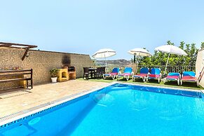 Ta Guljetta 4 Bedroom Villa With Private Pool