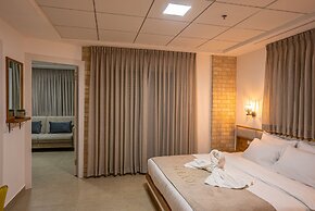 Goland Hotel