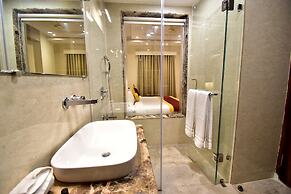 HOTEL CENTELLA