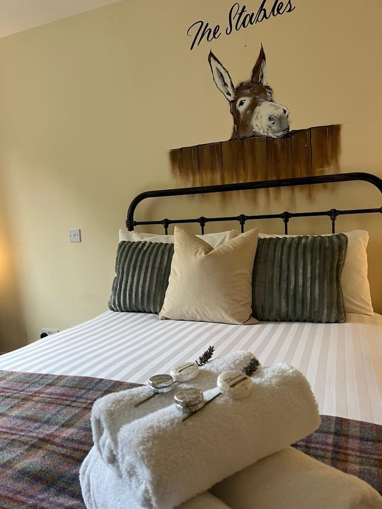 Farmyard Inn Youlgreave