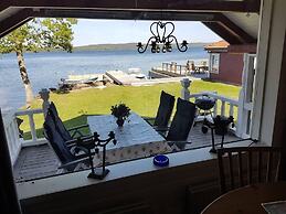 A Cottage by the Lake Sommen