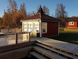 A Cottage by the Lake Sommen