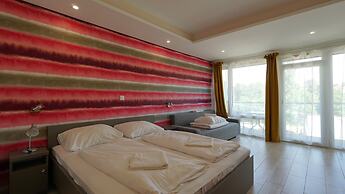 Colors Holiday Hotel