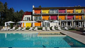 Colors Holiday Hotel