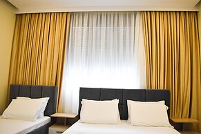 Hotel Delmar