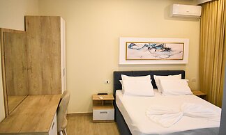 Hotel Delmar
