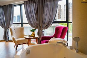 Parla Suite Hotel