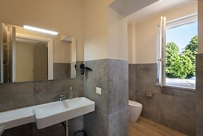 Villa Bernasconi - camere e ristorante -
