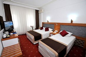 Ramira Beach Hotel