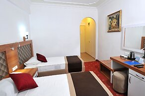 Ramira Beach Hotel