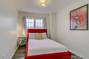 Urban Retreat A Modern 5BR Townhouse