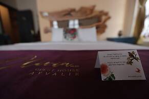 Olivia 1845 Guest House