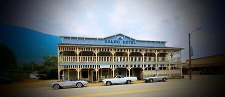 Salmo Hotel