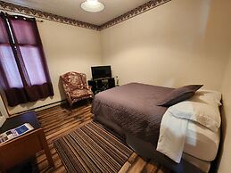 Salmo Hotel