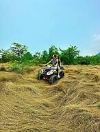 Damnak Borey Resort