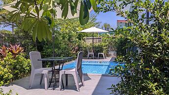 Damnak Borey Resort