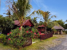 Damnak Borey Resort